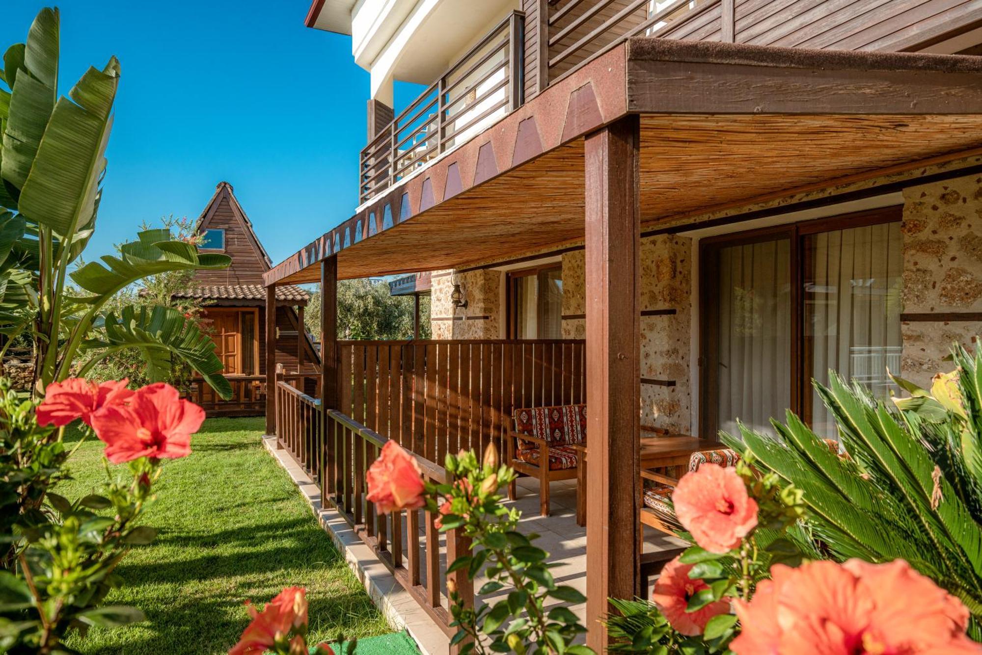 Sedir Park - Beach Bungalow Kargıcak Eksteriør billede