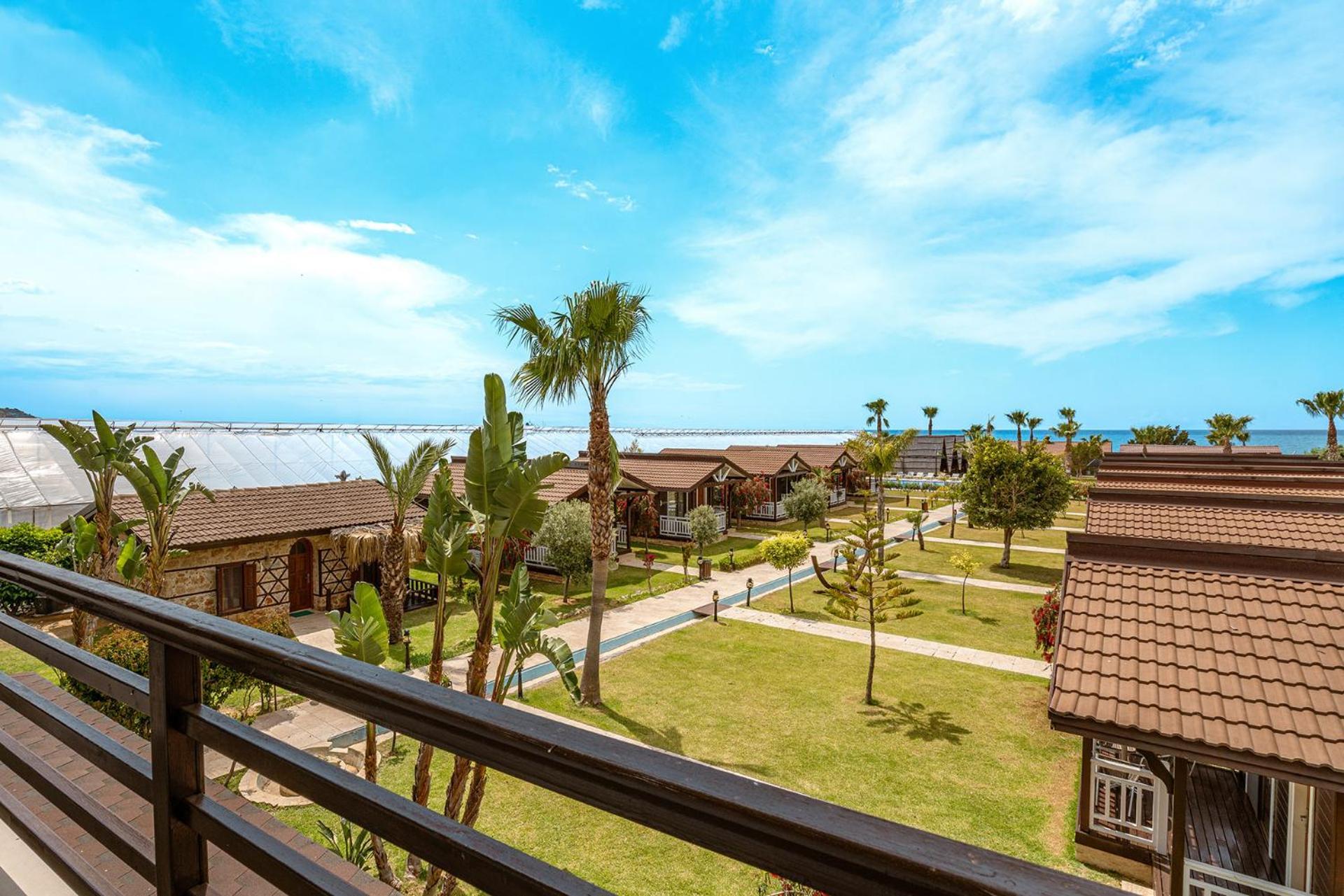 Sedir Park - Beach Bungalow Kargıcak Eksteriør billede
